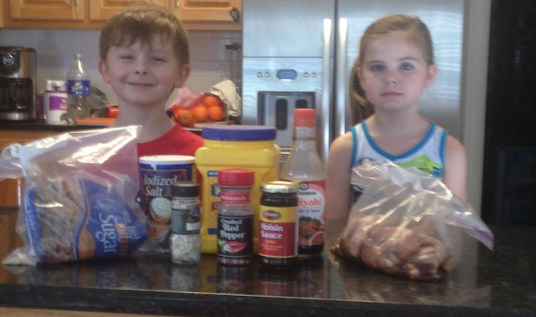 Ammon & Carter flank the Ingredients 